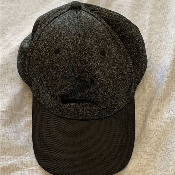 Zumanity Hat  - Picture 1 of 4
